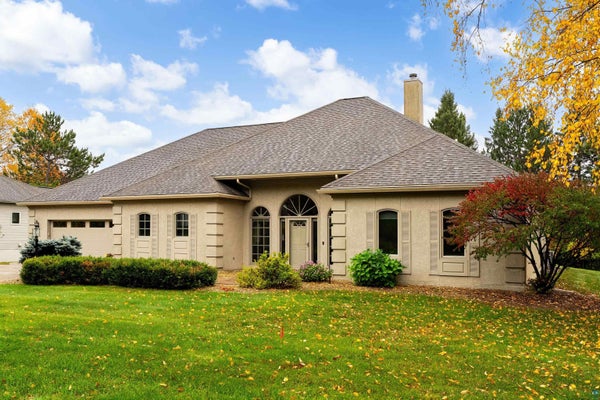 434 MARSHALL ST, DULUTH, MN 55803 - Image b39acfe5b59e795dcd3e42bf0e2b2959/2952564314
