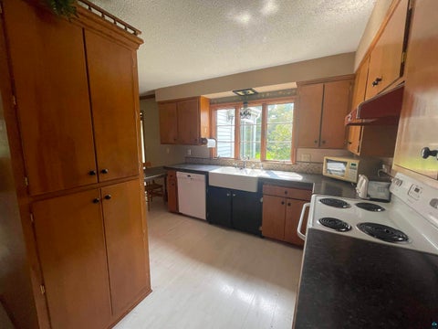 Tiny photo for 206 Snow Place Rd, Le Sueur, MN 56058 (MLS # 6127671)