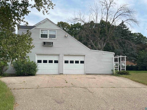 Tiny photo for 206 Snow Place Rd, Le Sueur, MN 56058 (MLS # 6127671)