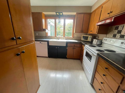 Tiny photo for 206 Snow Place Rd, Le Sueur, MN 56058 (MLS # 6127671)
