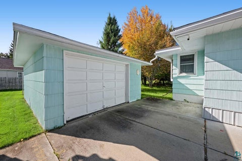 Tiny photo for 705 Arrowhead St, Aurora, MN 55705 (MLS # 6128348)