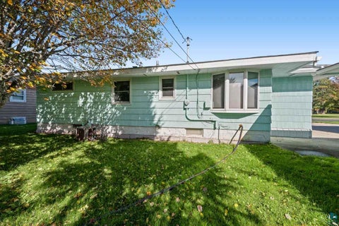 Tiny photo for 705 Arrowhead St, Aurora, MN 55705 (MLS # 6128348)