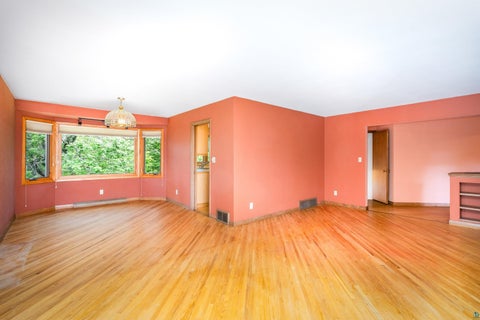 Tiny photo for 801 Rockview Ct, Duluth, MN 55804 (MLS # 6127379)