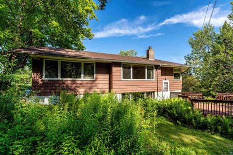 Tiny photo for 801 Rockview Ct, Duluth, MN 55804 (MLS # 6127379)