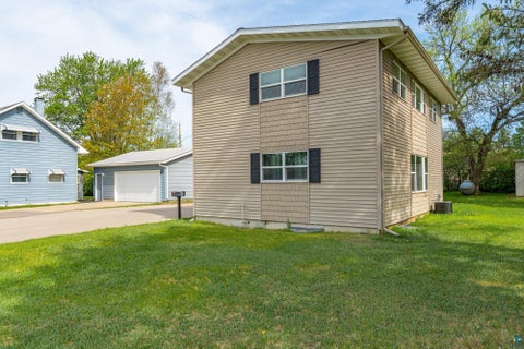 Tiny photo for 41 Astor Rd, Babbitt, MN 55706 (MLS # 6125697)