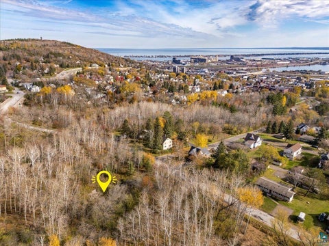 Tiny photo for 26 W 10th St, Duluth, MN 55806 (MLS # 6128729)