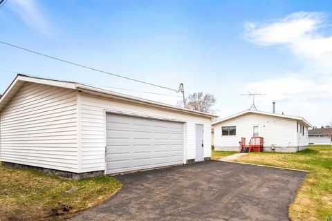 Tiny photo for 624 13th Ave, Two Harbors, MN 55616 (MLS # 6125134)
