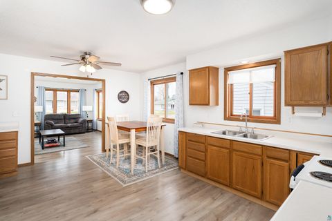 Tiny photo for 624 13th Ave, Two Harbors, MN 55616 (MLS # 6125134)