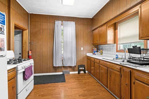 Tiny photo for 201 E McCuen St, Duluth, MN 55808 (MLS # 6127447)