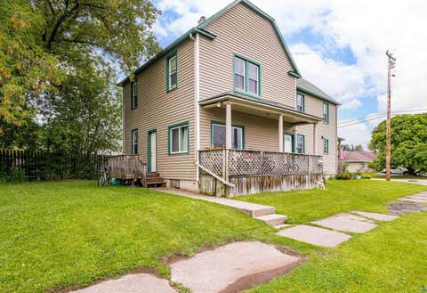 Photo of 201 E McCuen St, Duluth, MN 55808 (MLS # 6127447)