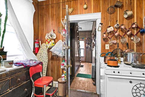 Tiny photo for 201 E McCuen St, Duluth, MN 55808 (MLS # 6127447)