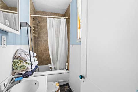 Tiny photo for 201 E McCuen St, Duluth, MN 55808 (MLS # 6127447)