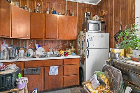 Tiny photo for 201 E McCuen St, Duluth, MN 55808 (MLS # 6127447)