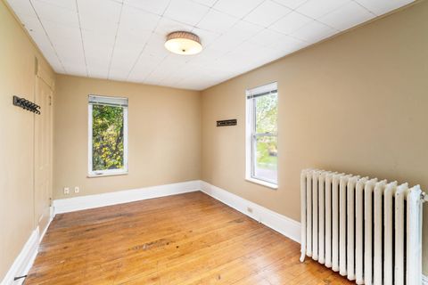 Tiny photo for 1324 E 2nd St, Duluth, MN 55805 (MLS # 6122594)