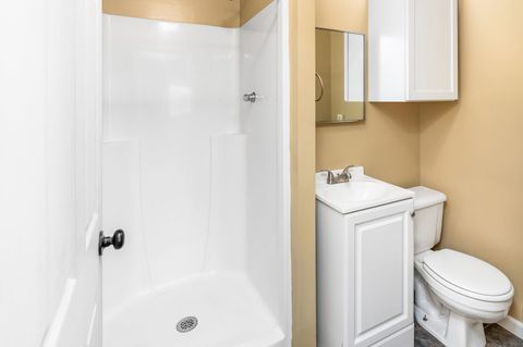 Tiny photo for 1324 E 2nd St, Duluth, MN 55805 (MLS # 6122594)