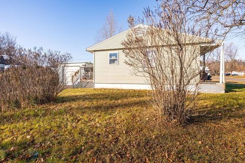 Tiny photo for 24 Green Ln, Silver Bay, MN 55614 (MLS # 6123076)