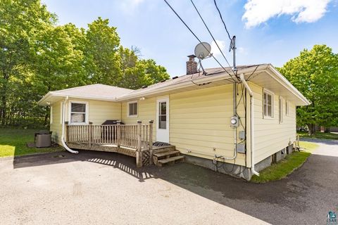 Tiny photo for 303 W Owatonna St, Duluth, MN 55803 (MLS # 6125893)