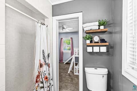 Tiny photo for 303 W Owatonna St, Duluth, MN 55803 (MLS # 6125893)