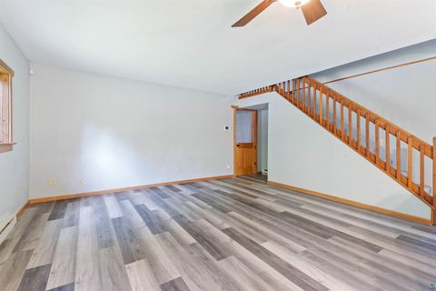 Tiny photo for 15 Vermillion St, Carlton, MN 55718 (MLS # 6126103)