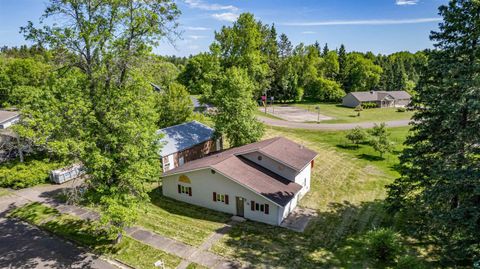 Tiny photo for 15 Vermillion St, Carlton, MN 55718 (MLS # 6126103)
