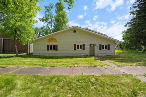 Tiny photo for 15 Vermillion St, Carlton, MN 55718 (MLS # 6126103)