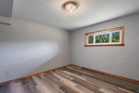 Tiny photo for 15 Vermillion St, Carlton, MN 55718 (MLS # 6126103)