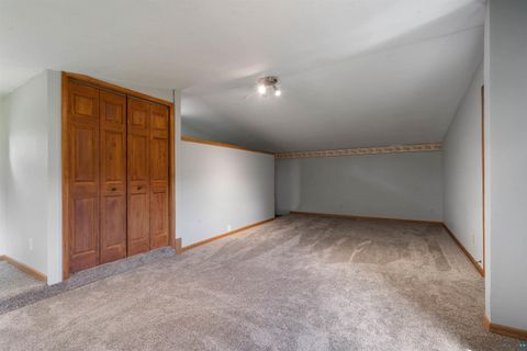 Tiny photo for 15 Vermillion St, Carlton, MN 55718 (MLS # 6126103)