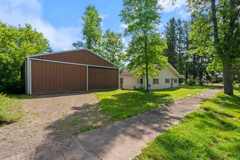 Tiny photo for 15 Vermillion St, Carlton, MN 55718 (MLS # 6126103)