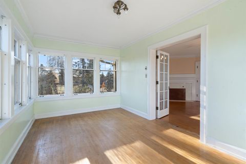 Tiny photo for 2418 E 4th St, Duluth, MN 55812 (MLS # 6122972)