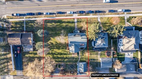 Tiny photo for 2418 E 4th St, Duluth, MN 55812 (MLS # 6122972)