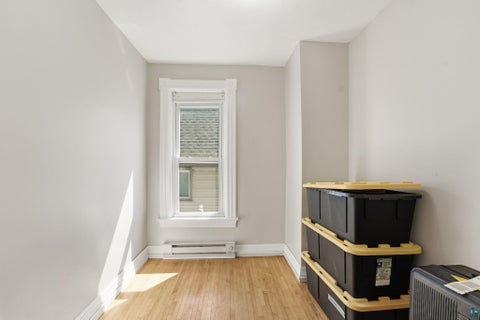 Tiny photo for 324 S 16th Ave E AVE, Duluth, MN 55812 (MLS # 6127786)