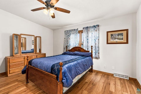 Tiny photo for 102 E Gary St, Duluth, MN 55808 (MLS # 6127818)