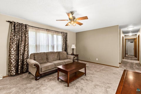 Tiny photo for 102 E Gary St, Duluth, MN 55808 (MLS # 6127818)