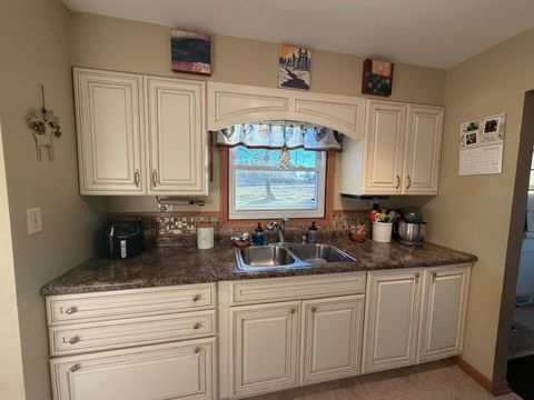 Tiny photo for 777 Harlis Rd, Holyoke, MN 55749 (MLS # 6122967)