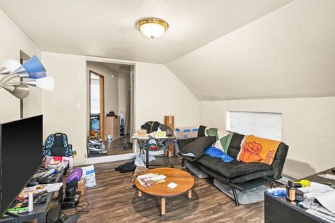 Tiny photo for 628 W 3rd St, Duluth, MN 55806 (MLS # 6122779)