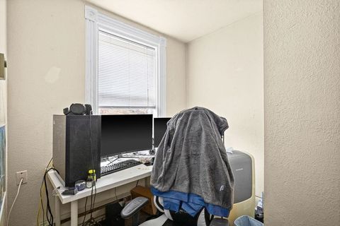 Tiny photo for 628 W 3rd St, Duluth, MN 55806 (MLS # 6122779)