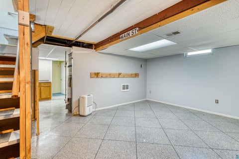 Tiny photo for 123 S 57th Ave W AVE, Duluth, MN 55807 (MLS # 6126486)