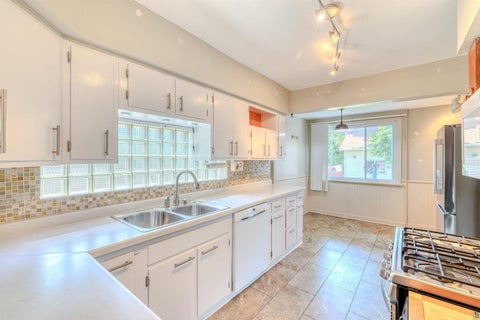 Tiny photo for 123 S 57th Ave W AVE, Duluth, MN 55807 (MLS # 6126486)