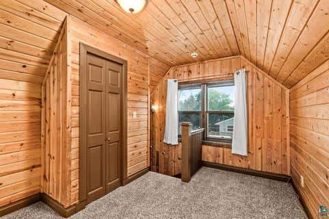 Tiny photo for 402 W Owatonna St, Duluth, MN 55803 (MLS # 6127505)