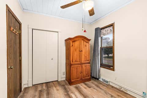 Tiny photo for 402 W Owatonna St, Duluth, MN 55803 (MLS # 6127505)