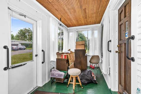 Tiny photo for 402 W Owatonna St, Duluth, MN 55803 (MLS # 6127505)