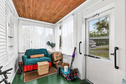 Tiny photo for 402 W Owatonna St, Duluth, MN 55803 (MLS # 6127505)