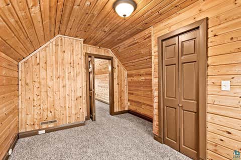 Tiny photo for 402 W Owatonna St, Duluth, MN 55803 (MLS # 6127505)
