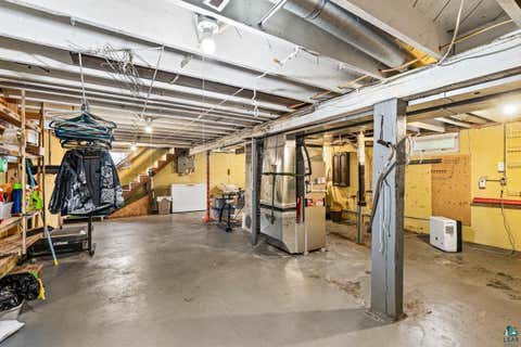 Tiny photo for 402 W Owatonna St, Duluth, MN 55803 (MLS # 6127505)
