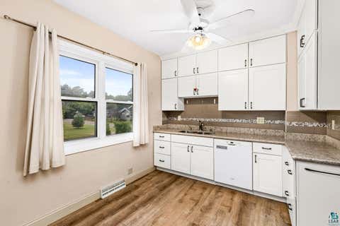 Tiny photo for 402 W Owatonna St, Duluth, MN 55803 (MLS # 6127505)