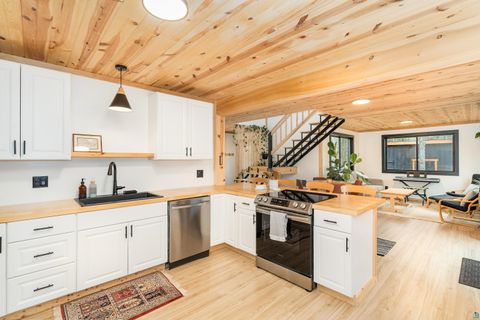 Tiny photo for 5915 Old Miller Trunk Hwy, Duluth, MN 55811 (MLS # 6125520)