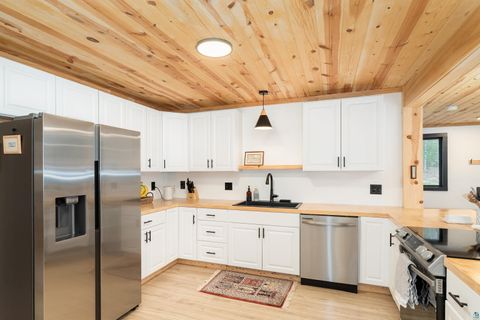 Tiny photo for 5915 Old Miller Trunk Hwy, Duluth, MN 55811 (MLS # 6125520)