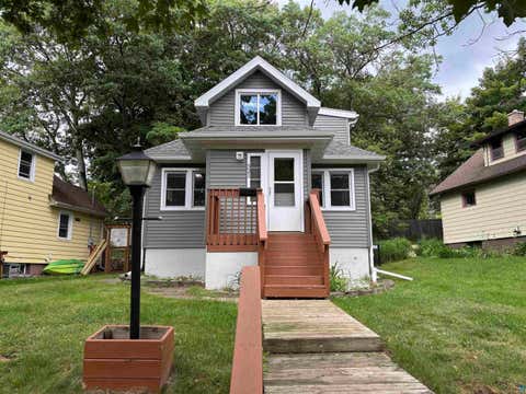 Photo of 521 Sparkman Ave, Duluth, MN 55803 (MLS # 6127006)