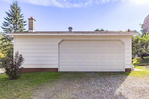 Tiny photo for 4225 Gladstone St, Duluth, MN 55804 (MLS # 6122162)