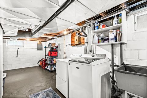 Tiny photo for 4225 Gladstone St, Duluth, MN 55804 (MLS # 6122162)